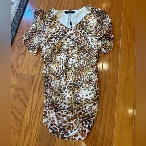 Cable & Gauge Rouched Fun Print Top Womens Size XS NWT
